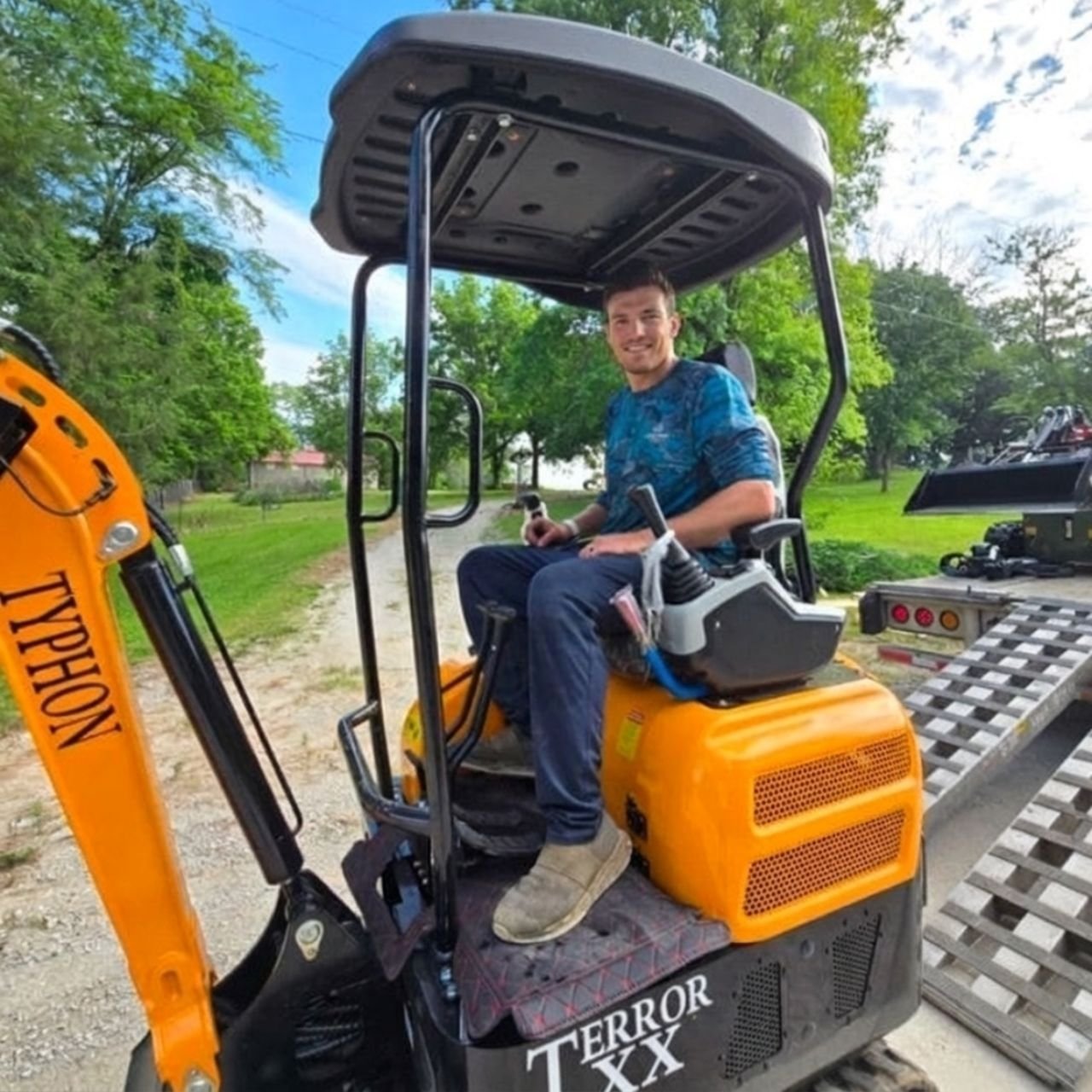 Mini Excavator Flatbed Delivery